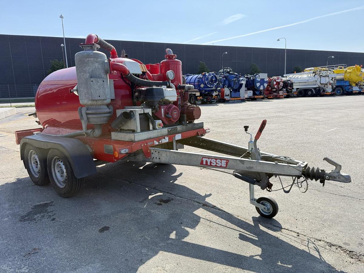 God Tysse Nomek Minislamsuger / 1500 L Rustfri tank Trailer