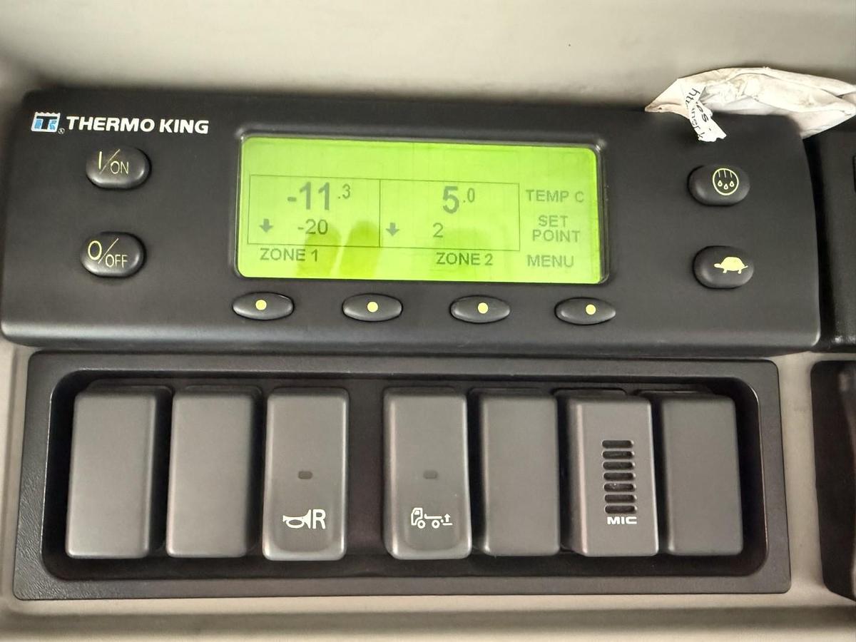 God Volvo FE320 6x2*4 Thermo King T-1200R Spectrum 9,80 m.