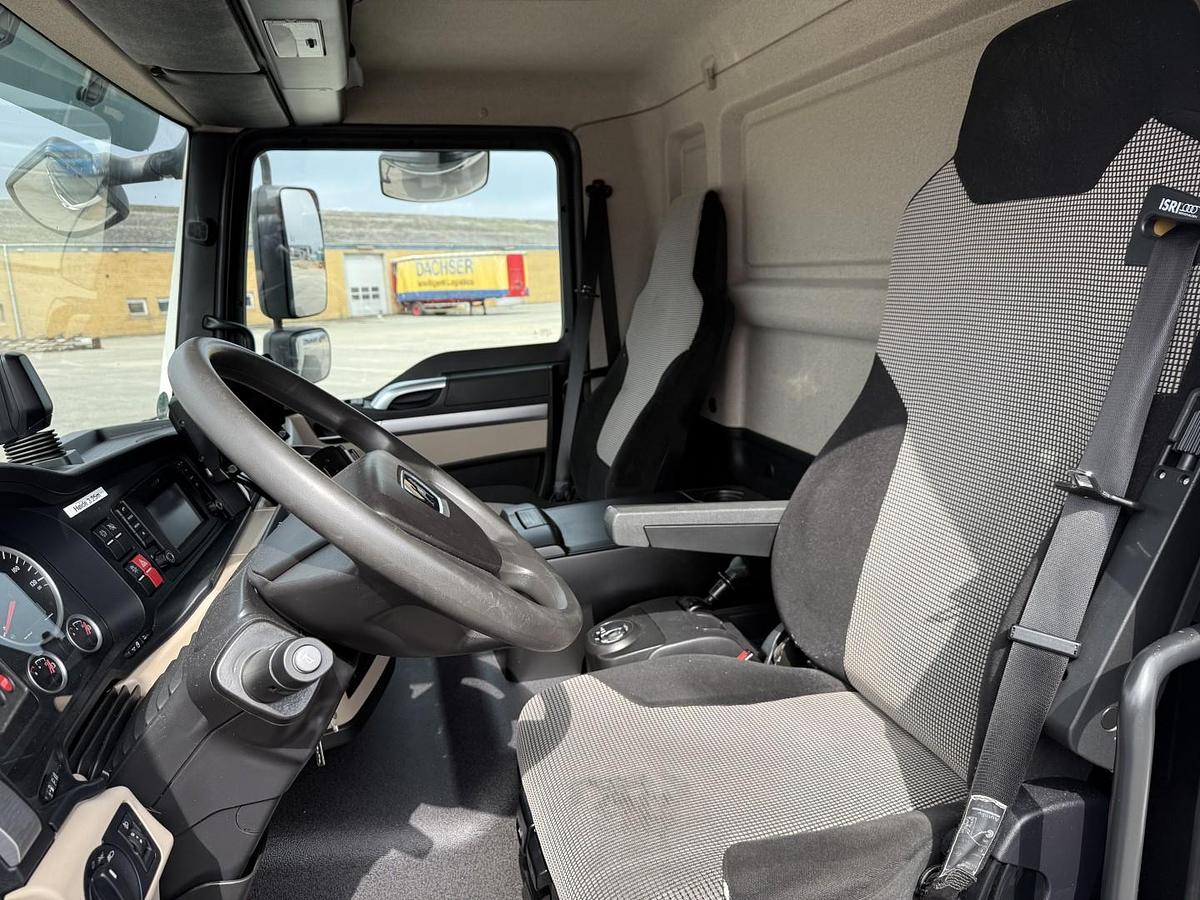Meget god MAN TGL 12.220 4x2 Euro 6 Lukket kasse