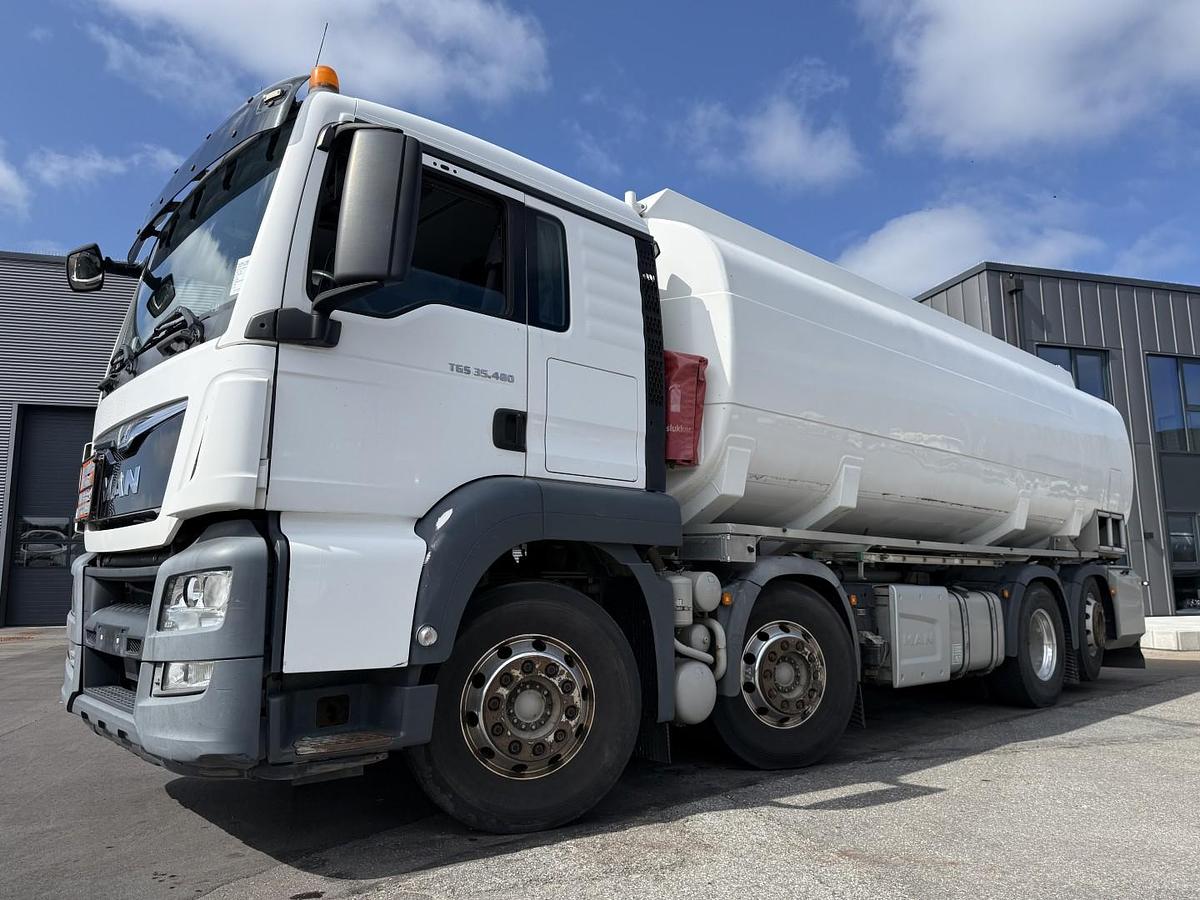 Meget god MAN TGS 35.480 8x2*6 Euro 6 23.000 l ADR Tank