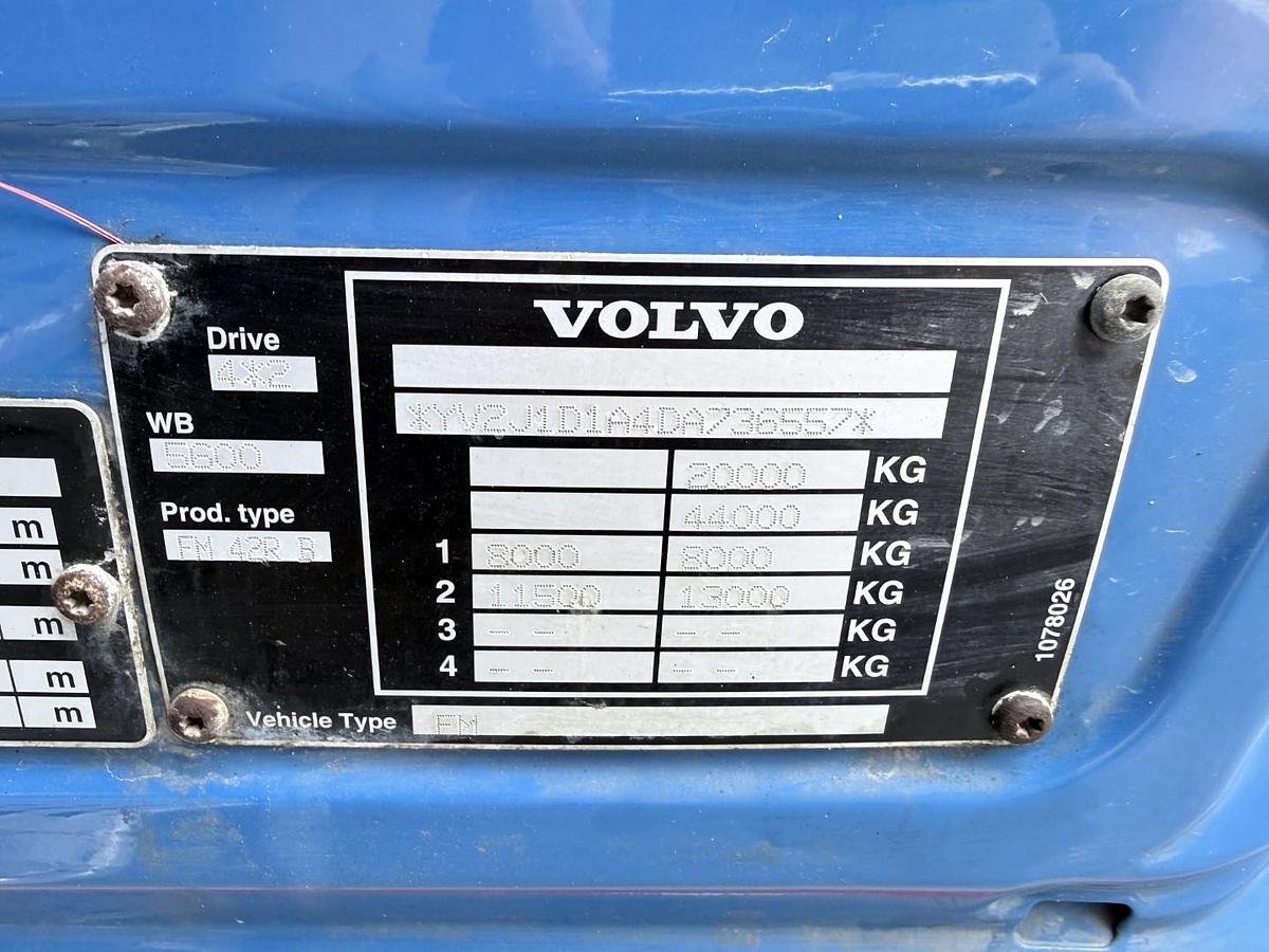 God Volvo FM 330 7,7 m 4x2 Fragtlad & lift