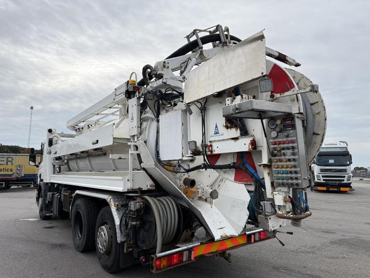 God Scania P380 LB6x2*4 Hvidtved Larsen FlexLine 310