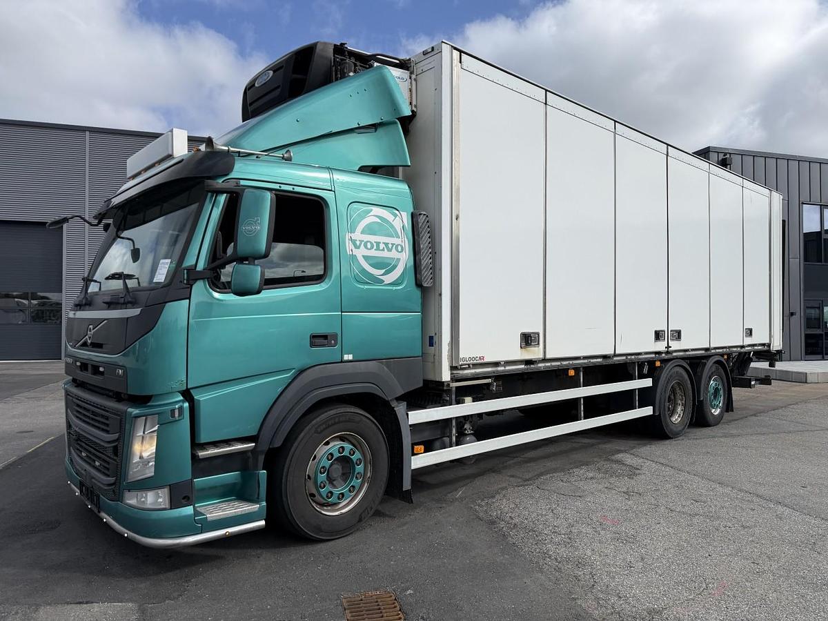 God Volvo FM330 6x2*4 Carrier Supra 1050 Nordic