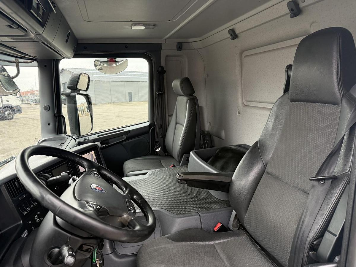 God 2016 Scania P320 6x2*4 Carrier Supra 1250 Mt 9.65 m. kasse