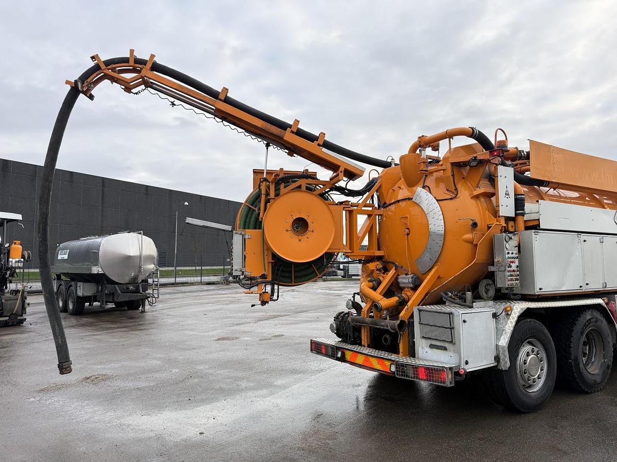 God 2008 Scania P380 8x2*6 Hvidtved Larsen Flexline 414