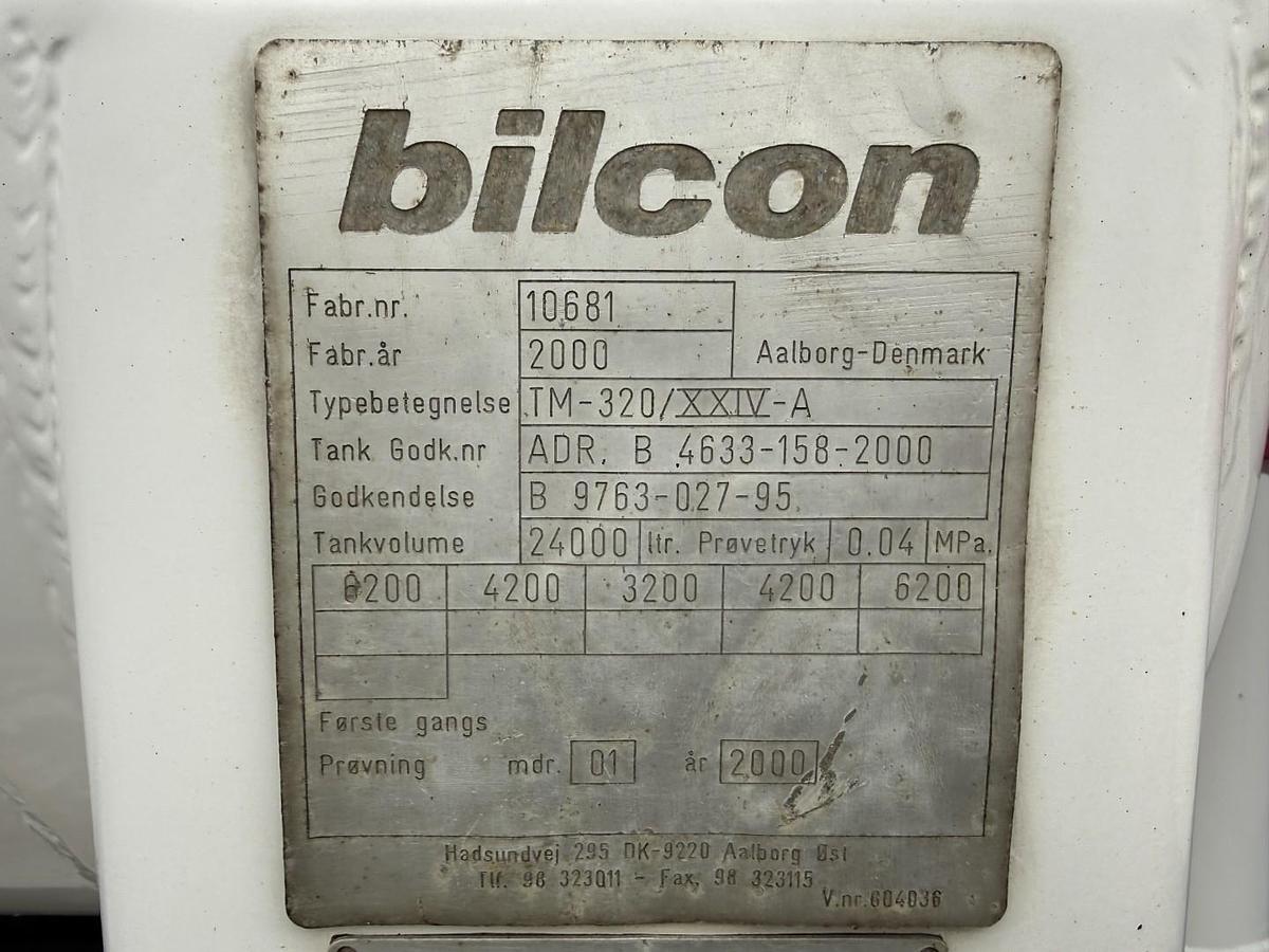 Meget god 2014 Scania G450 8x2*6 24.000 l. ADR Tank Euro 6