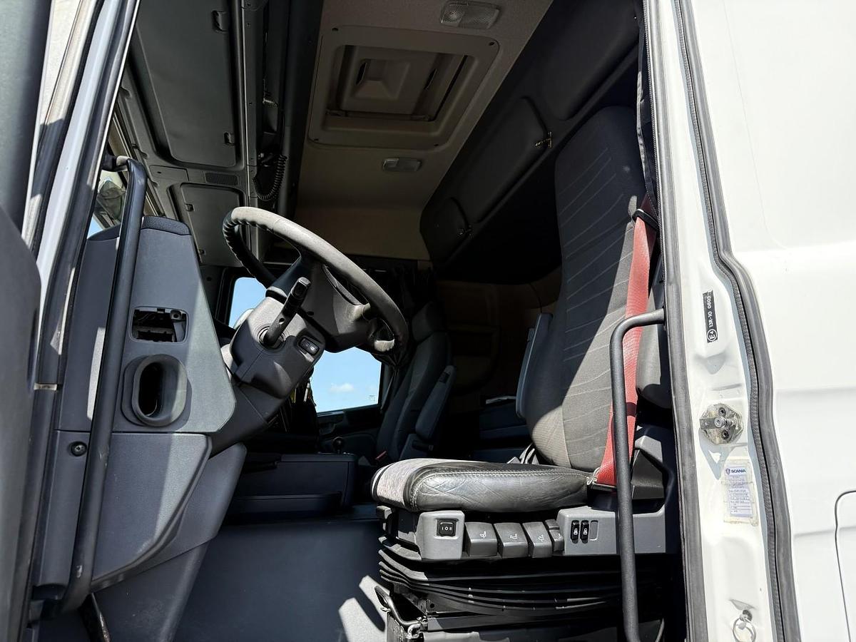 God 2010 Scania Scania G480 8x2*6 24.000 L / 5 rum / Tankbil /ADR