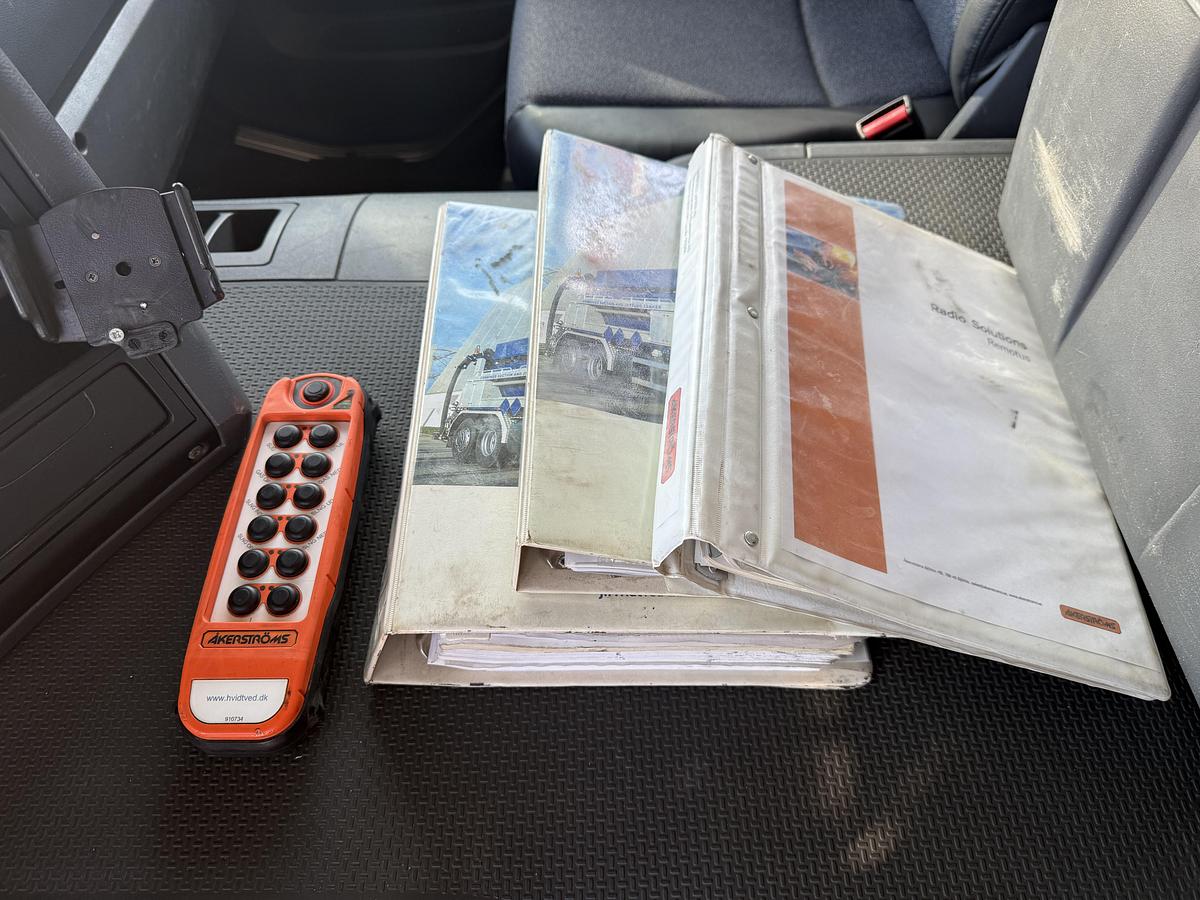 God Scania P420 8x2*6 Hvidtved Larsen Flexline 414 Euro 5