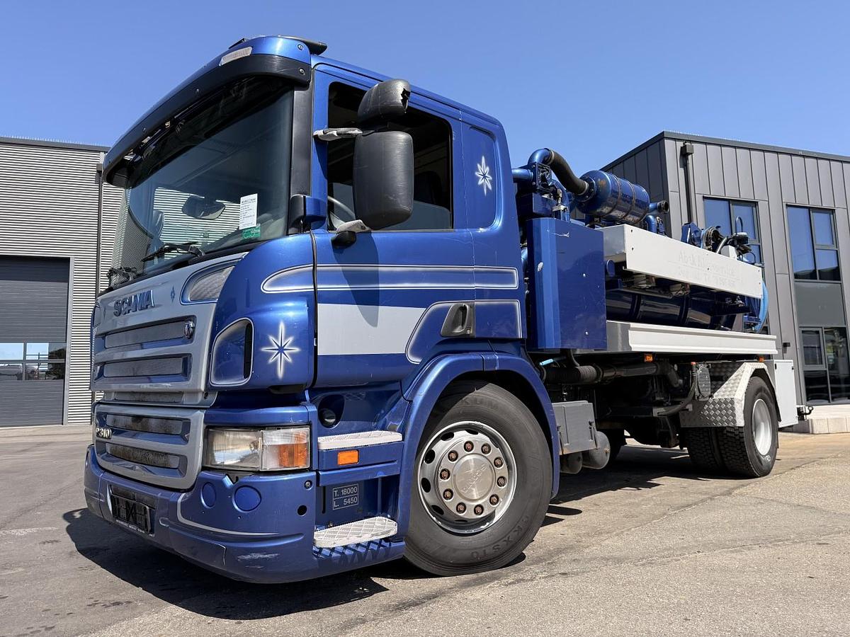 God Scania P310 4x2 Hvidtved Larsen Flexline 207