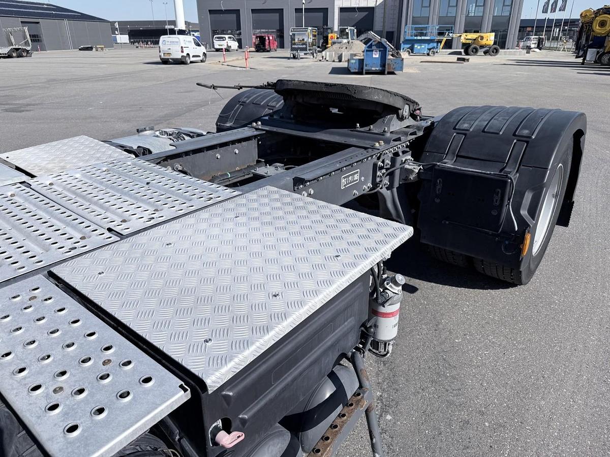 Meget god 2022 Renault D WIDE 320 DTI 8 Pladstrækker