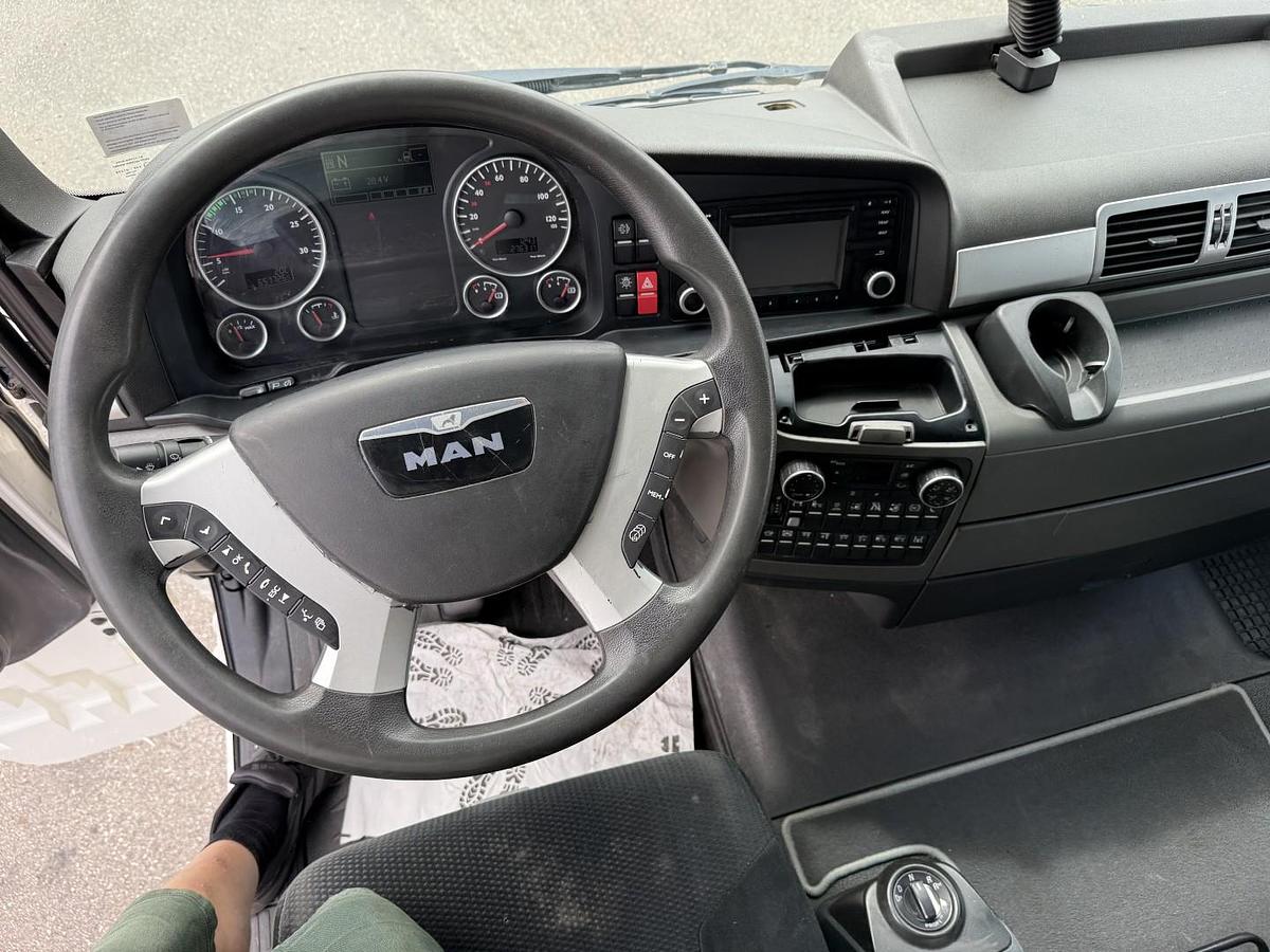 God 2016 MAN TGX 26.480 XXL 6x2 Hydraulik