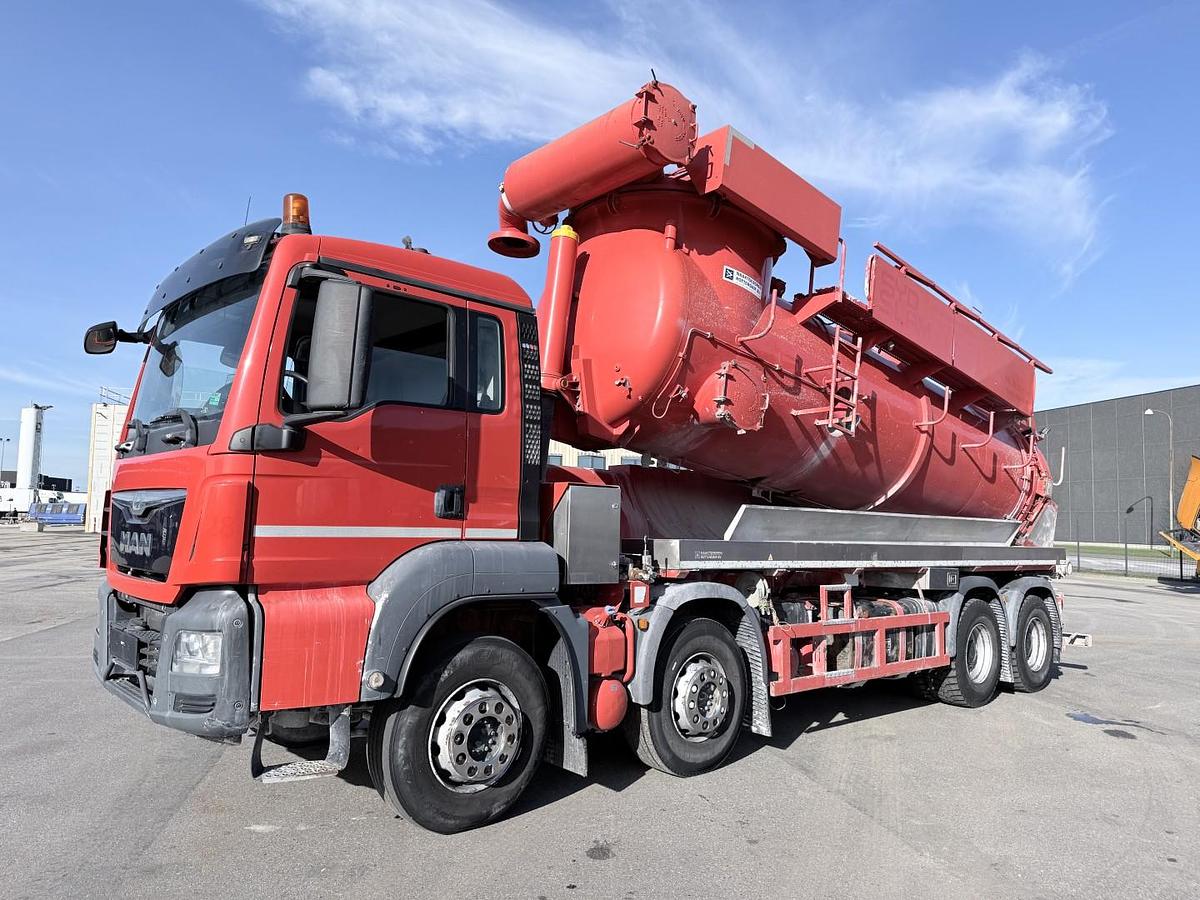 Meget god MAN TGS 41.400 8X4 BB Naaktgeboren VP-8000 - 14.000 L