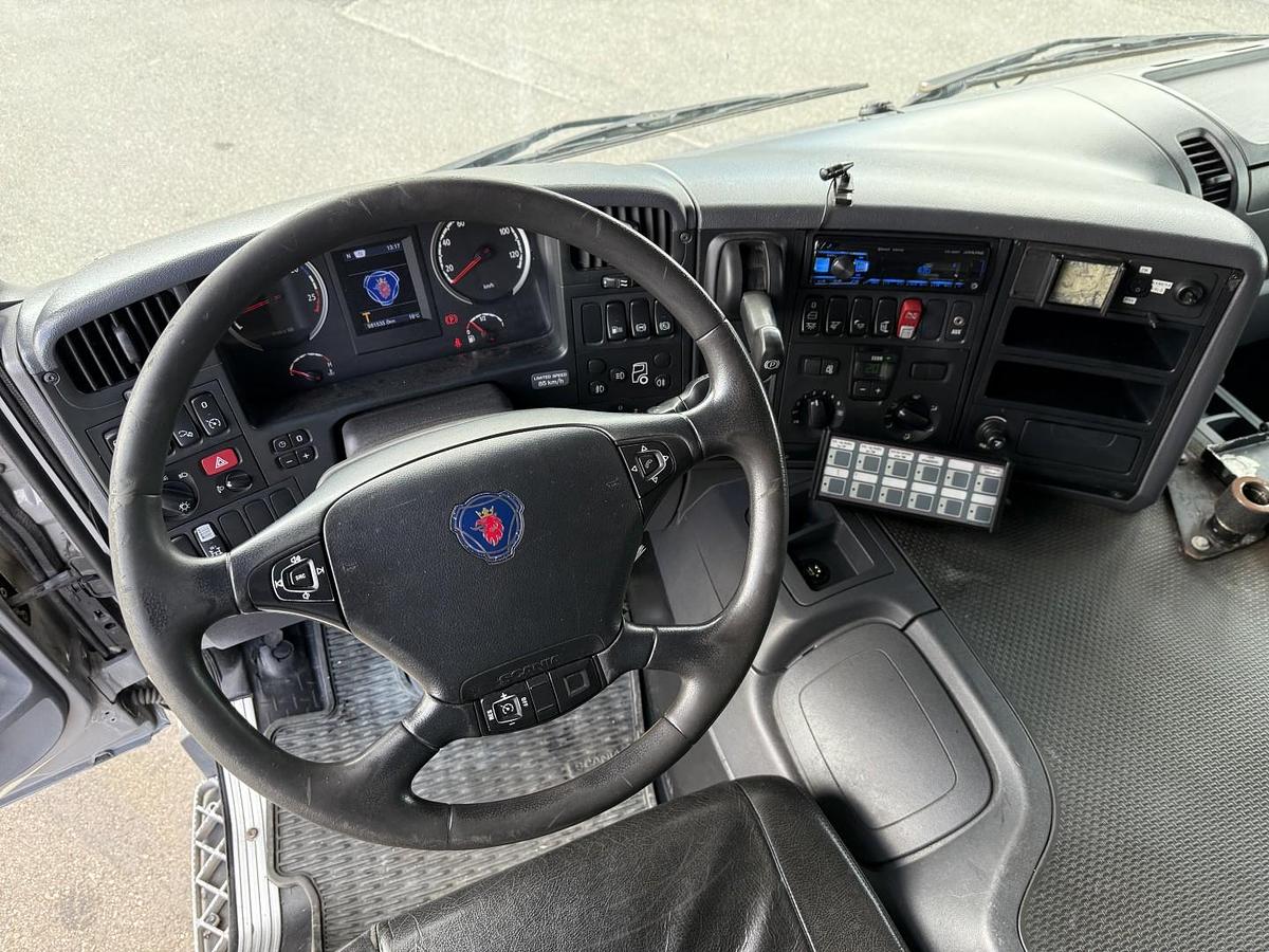 God 2010 Scania P400 8x2*6 24.000 l. ADR Euro 5