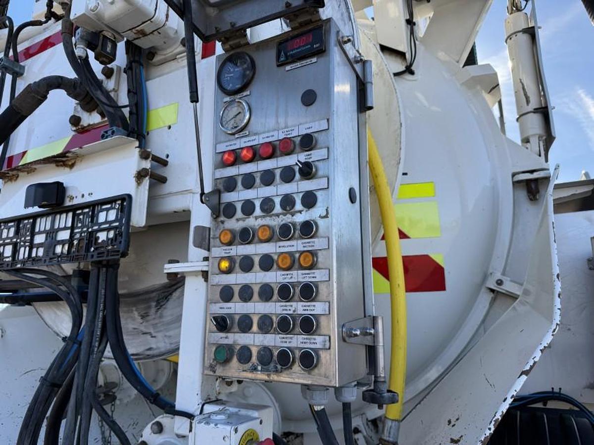 God Scania P360 EURO 6 6x4 Hvidtved Larsen FlexLine 312