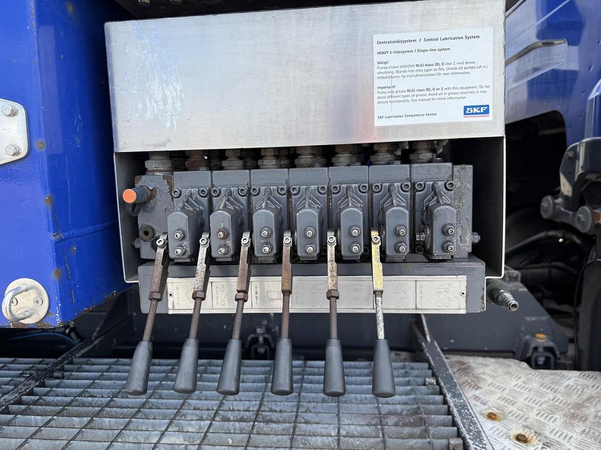 God 2011 Scania R420 8x4*4 Disab Centurion P10 Tørsuger