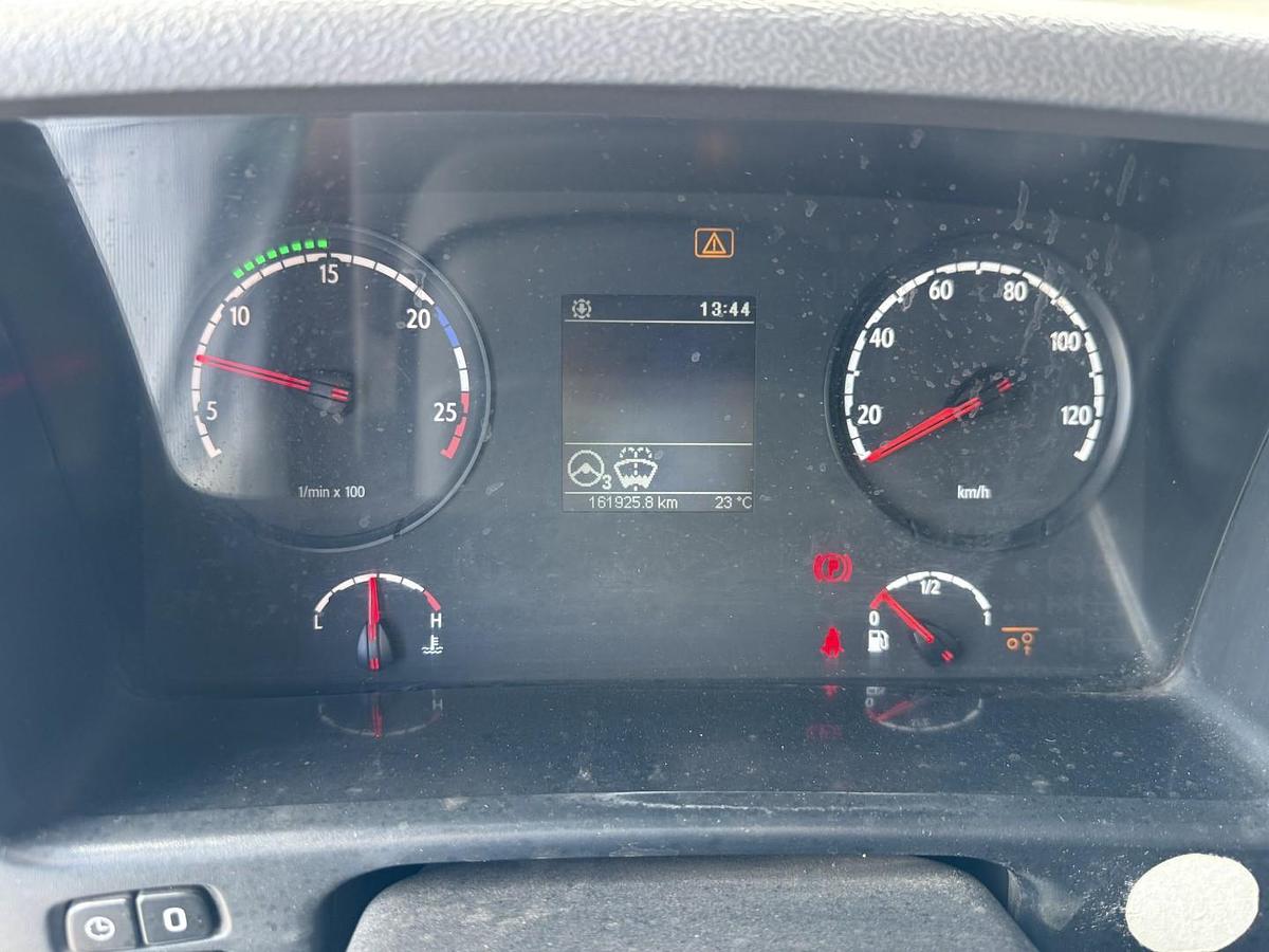 God 2011 Scania R420 8x4*4 Disab Centurion P10 Tørsuger