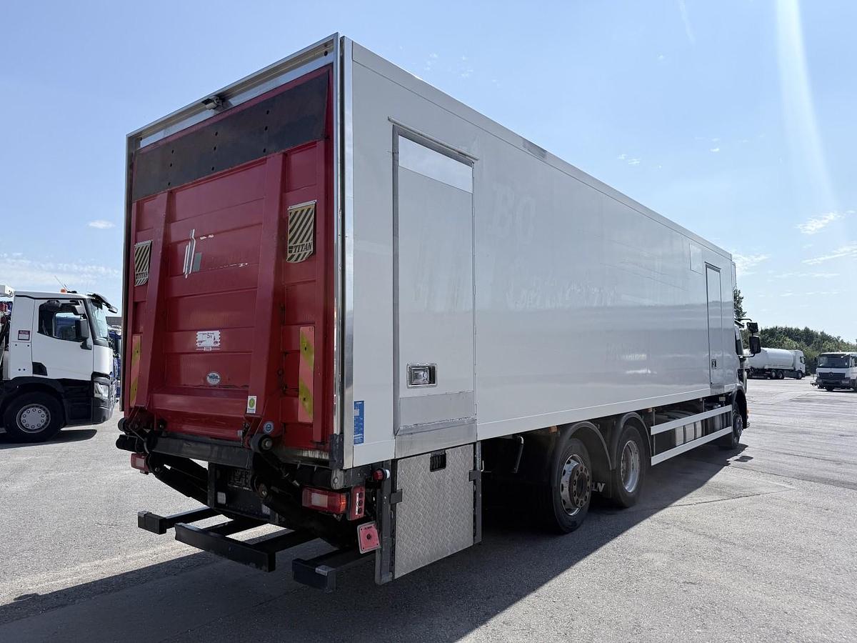 God Volvo FE320 6x2*4 Frigoblock FK25SL 9.9 m kølekasse