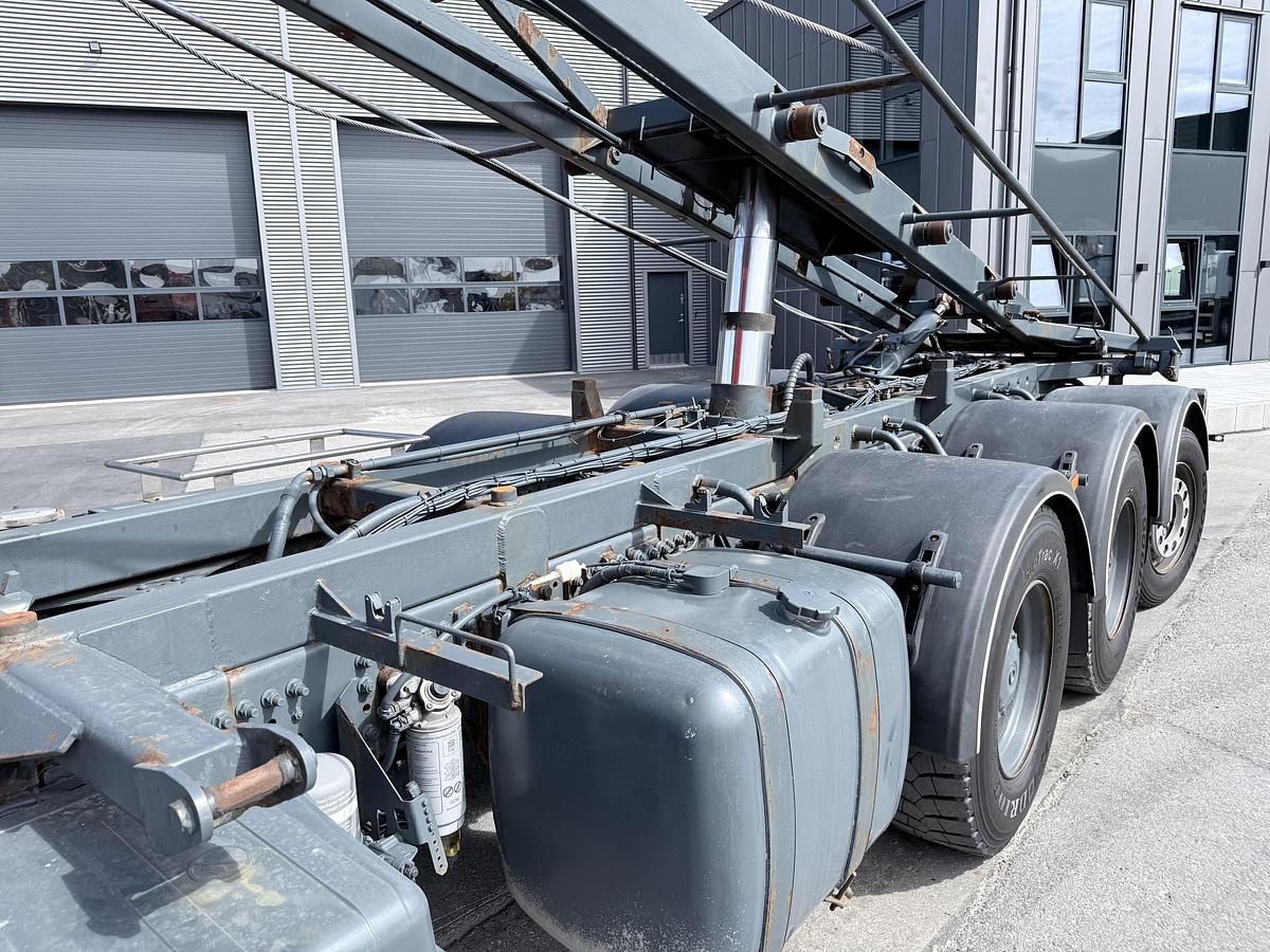 God 2014 Mercedes Arocs 3251 8x4*4 Euro 6 Wirehejs