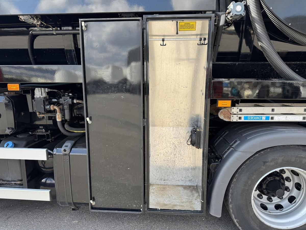 Meget god Scania P450 8x2*6 Hvidtved Larsen FlexLine 414 ADR