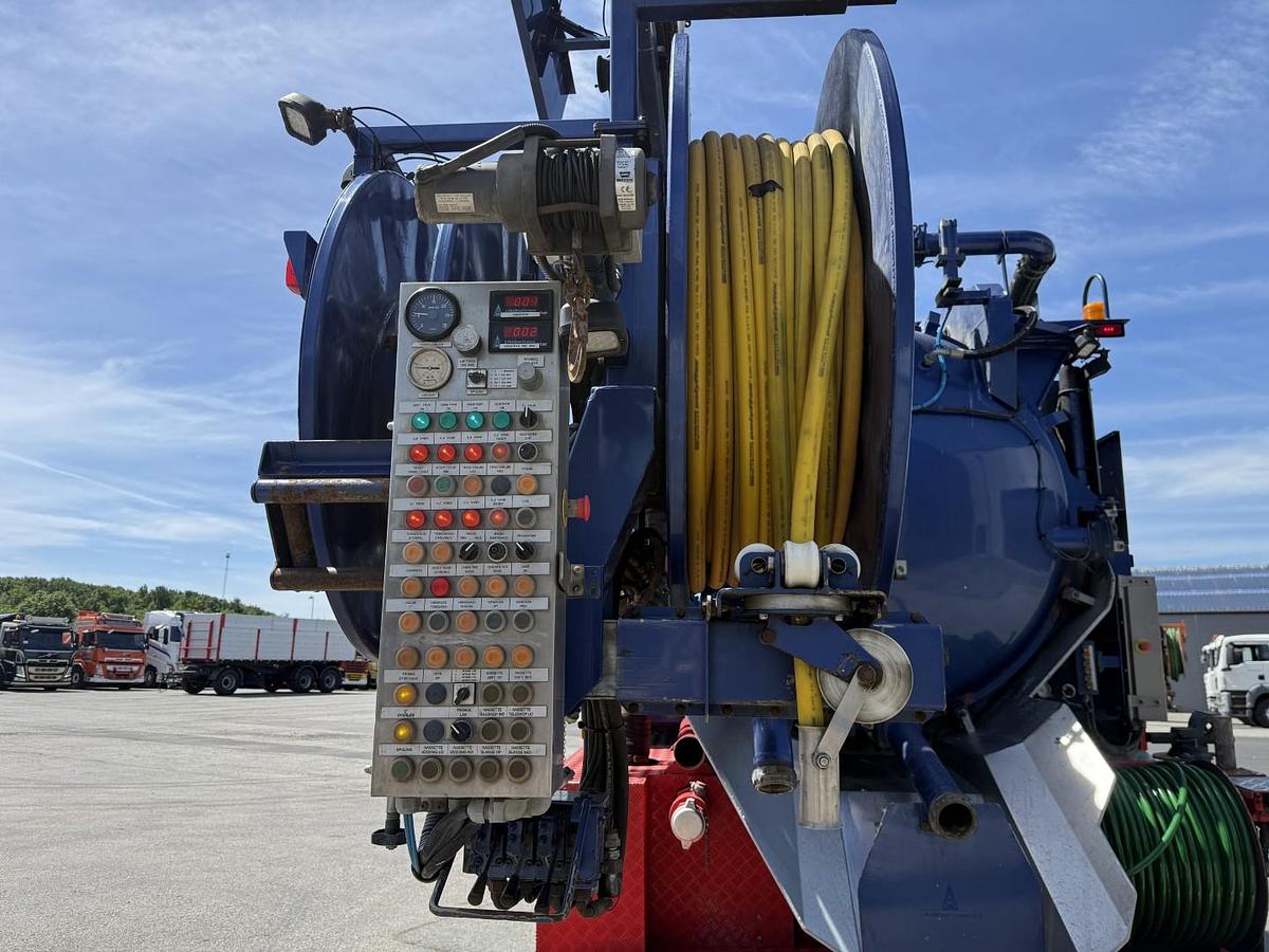 Meget god Mercedes Actros 4151 V8 8x8 Hvidtved Larsen RECycler 410