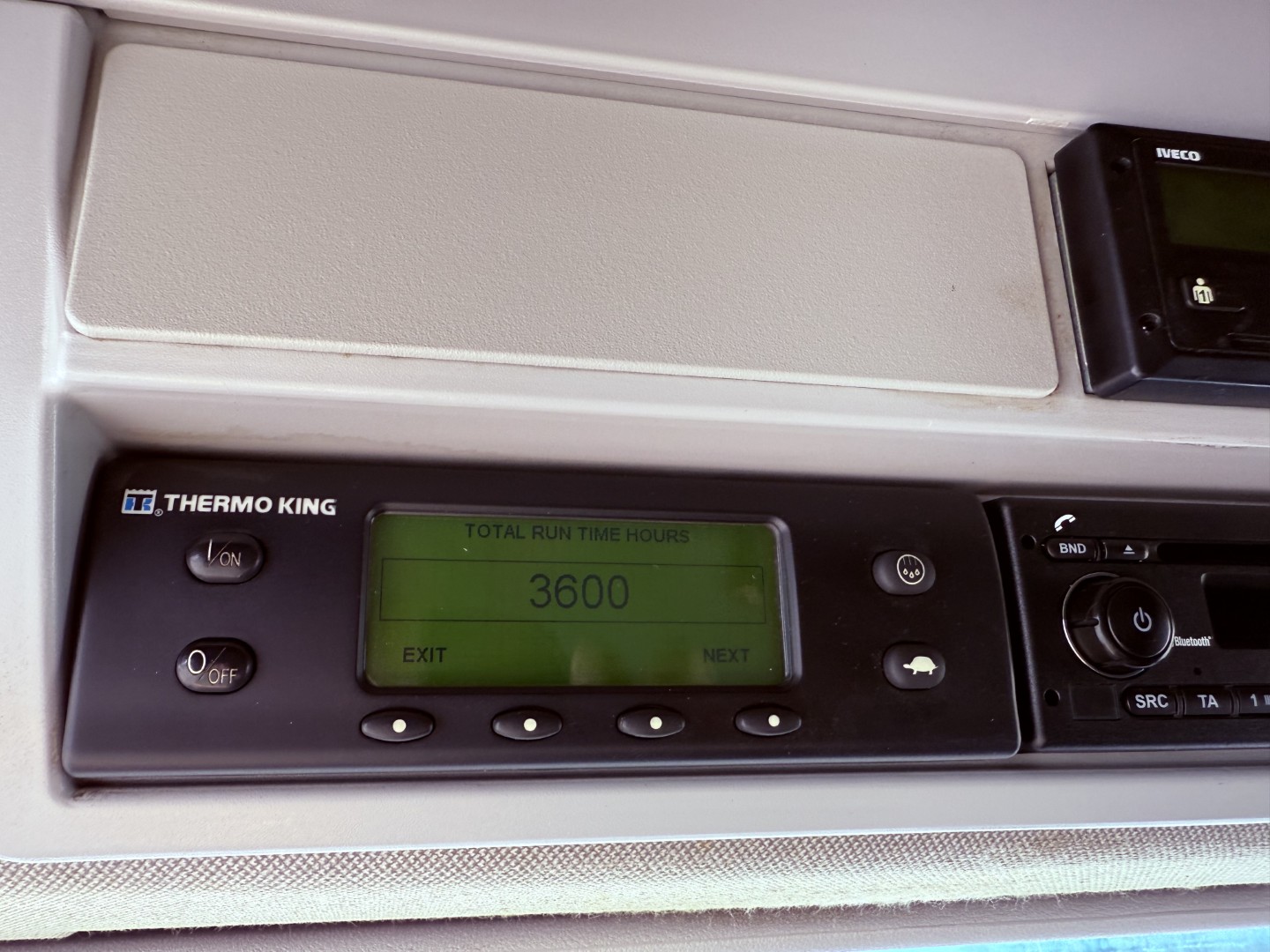 God Iveco EuroCargo 180-280 4x2 Thermo King T-1000R