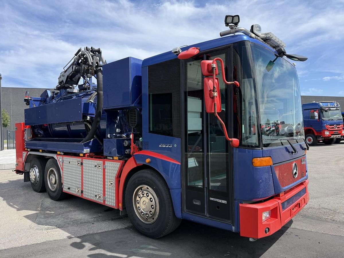Meget god Mercedes Econic 2633 6x2*4 Hvidtved Larsen SLP309 Euro 5