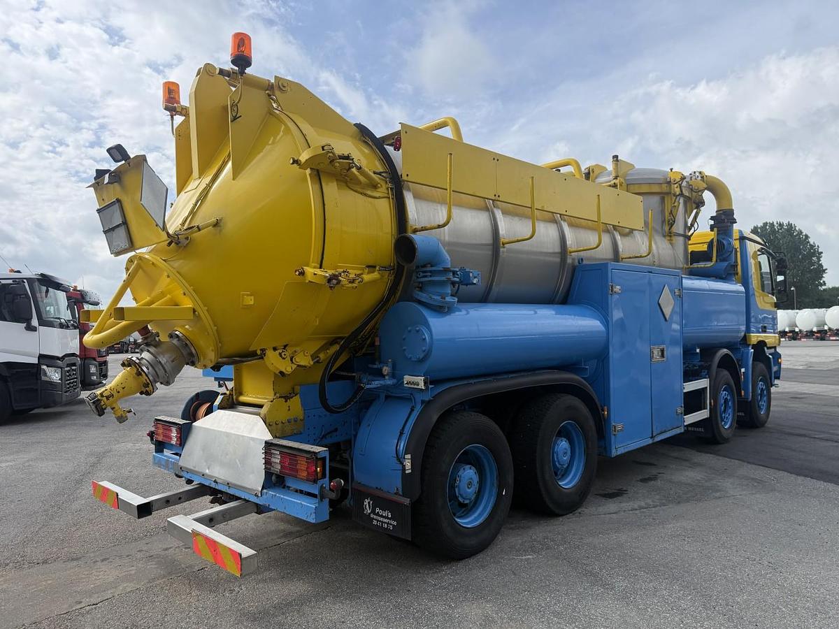 God MB Actros 4140 8x4 KOKS MEGAVAC 8000 ADR 13.500 l. Rustfri stål Tørsuger