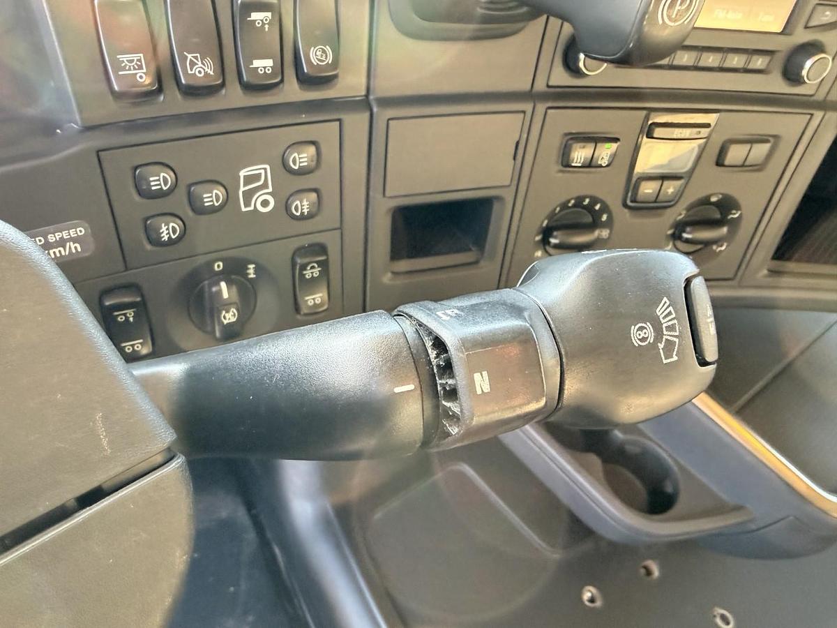 Meget god 2017 R490 8x2*6 ADR Chassis