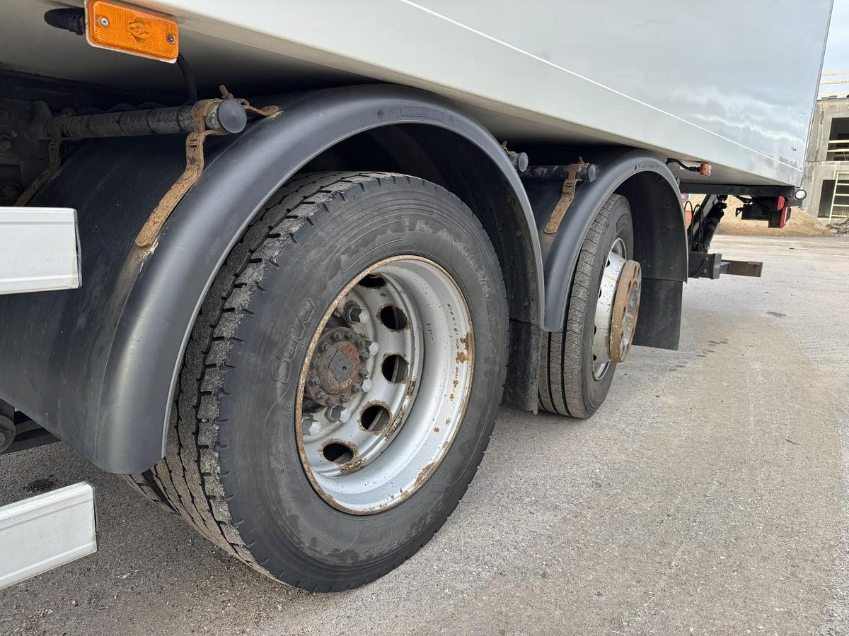 God Volvo FE320 6x2*4 Frigoblock FK25SL 9.9 m kølekasse