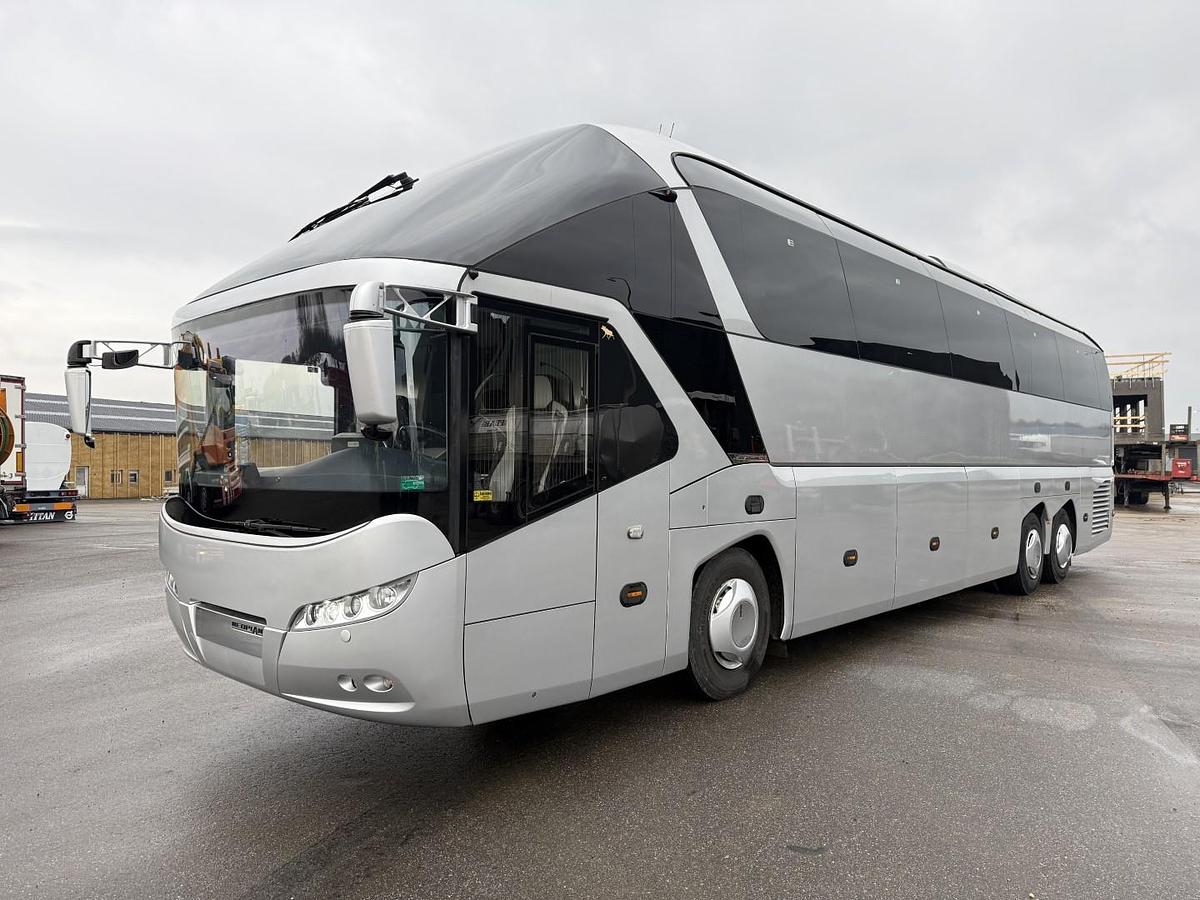 Meget god 2014 NEOPLAN Starliner N5218 Euro 6