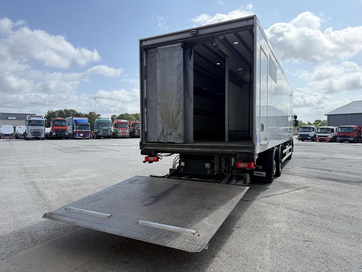God Volvo FE320 6x2*4 Thermo King T-1200R Spectrum 9,80 m.