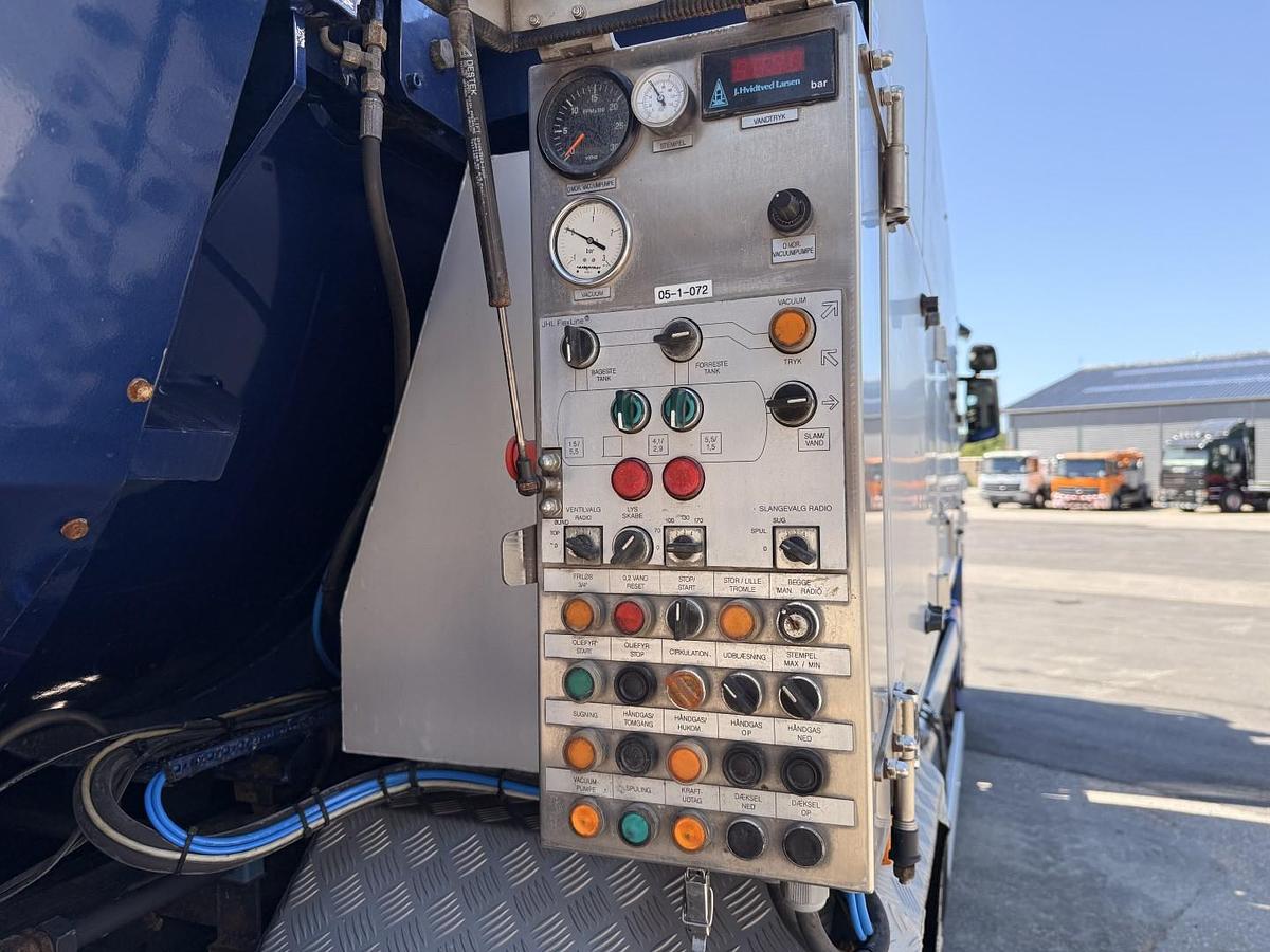 God Scania P310 4x2 Hvidtved Larsen Flexline 207