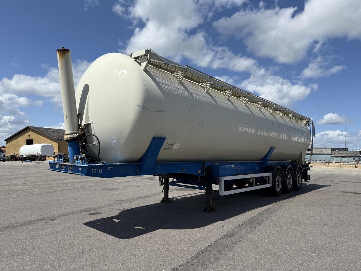 God Feldbinder 63 m3 Silotrailer