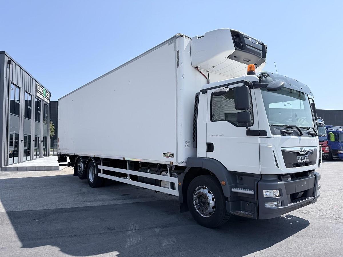God MAN TGM 26.340 6x2*4 Euro 6 Chereau / Carrier 9,8 m