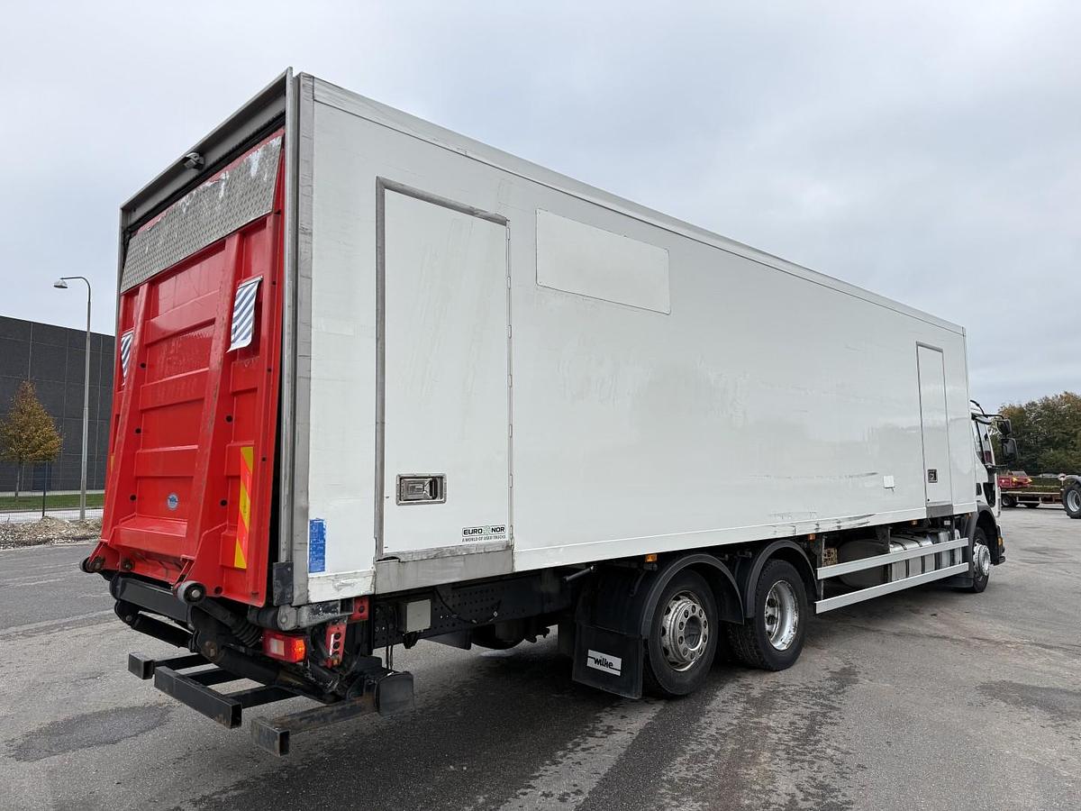 God 2017 Volvo FE320 6x2*4 Thermo King T-1200R Spectrum 9,80 m.