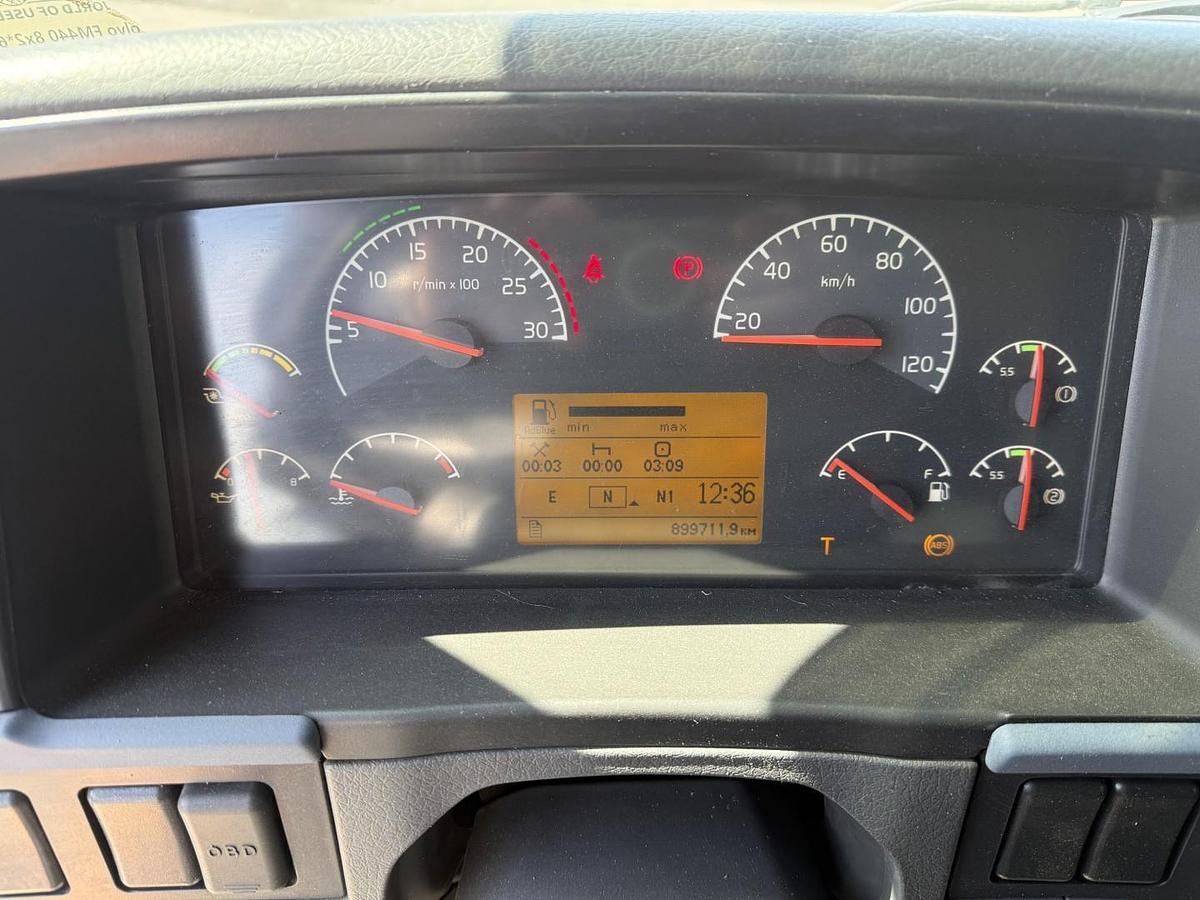 God Volvo FM440 8x2*6 24.000 l. ADR Tank