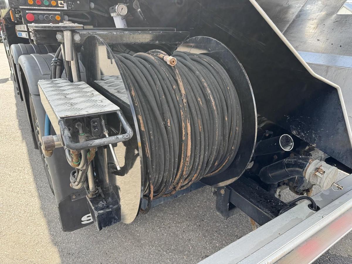 Meget god Scania P450 8x2*6 Hvidtved Larsen FlexLine 414 ADR