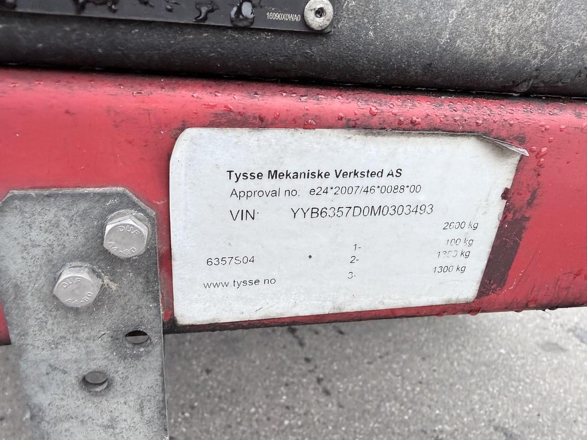 God Tysse Nomek Minislamsuger / 1500 L Rustfri tank Trailer