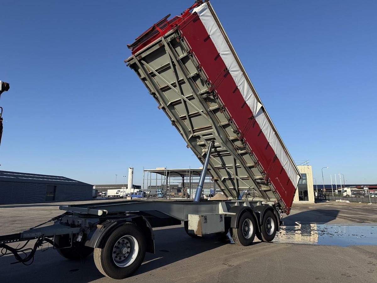 Meget god 2016 Skelhøje SVF P324 24 t. akslet Tipanhænger