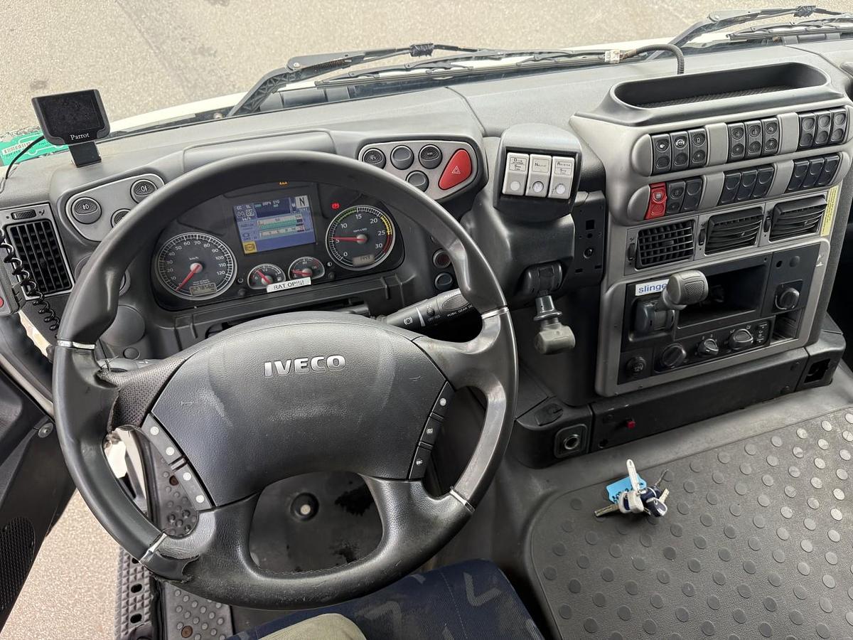 God 2010 Iveco Stralis AT440S36T