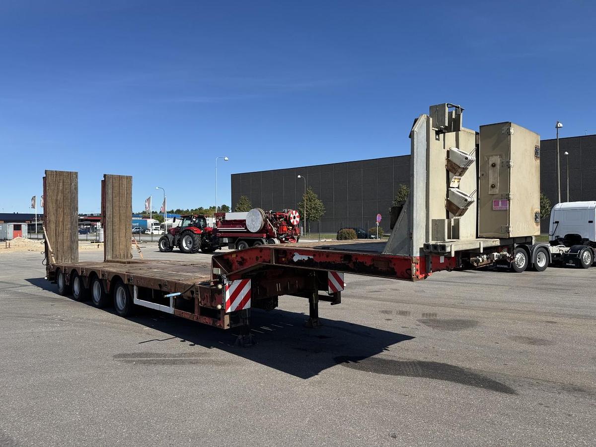 God Kel-Berg / Faymonville 4 akslet Udtræks Maskintrailer