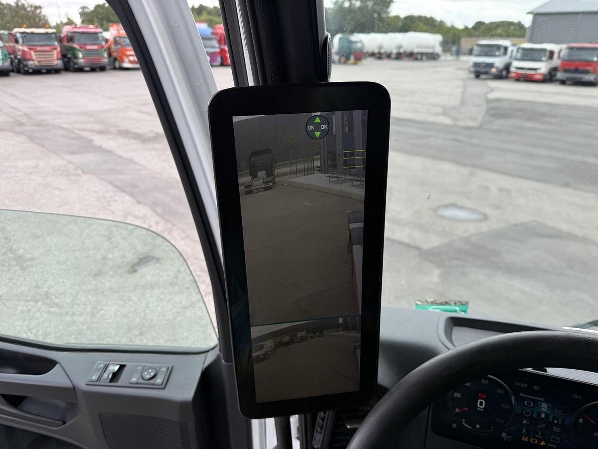 God 2019 Mercedes Actros 2546 6x2 Hyva Kroghejs