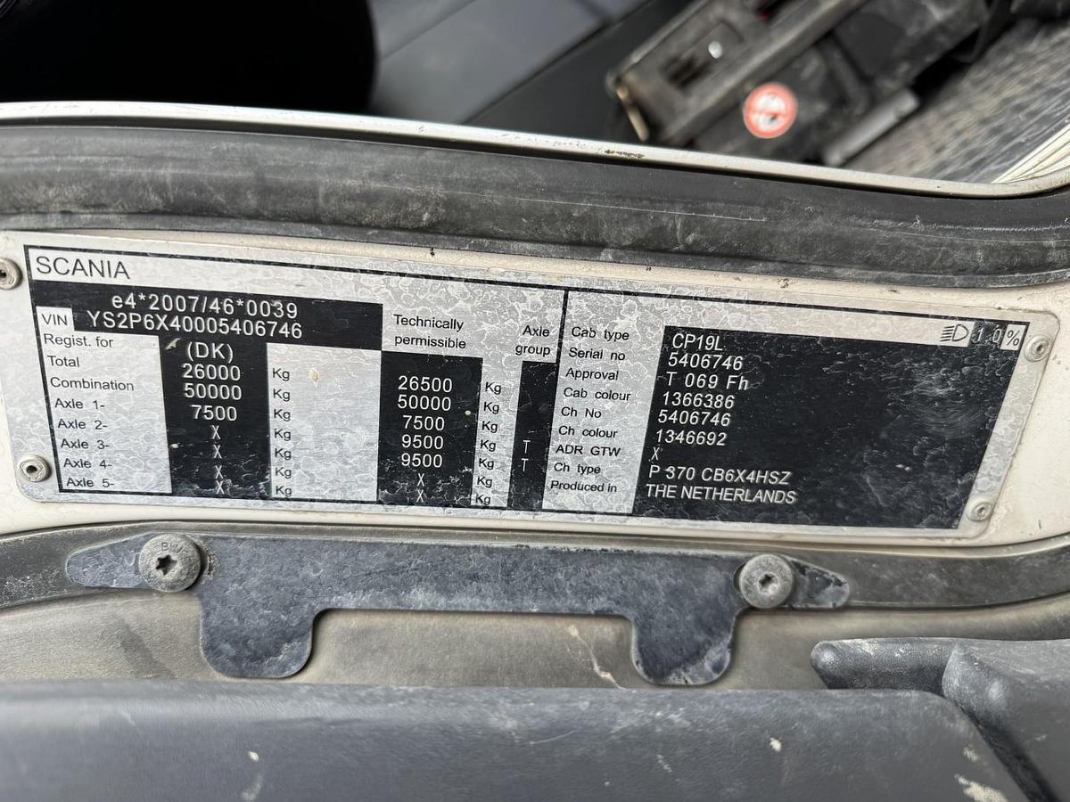 Used Scania P370 6x4 Liebherr THP140H 24 M4 XH