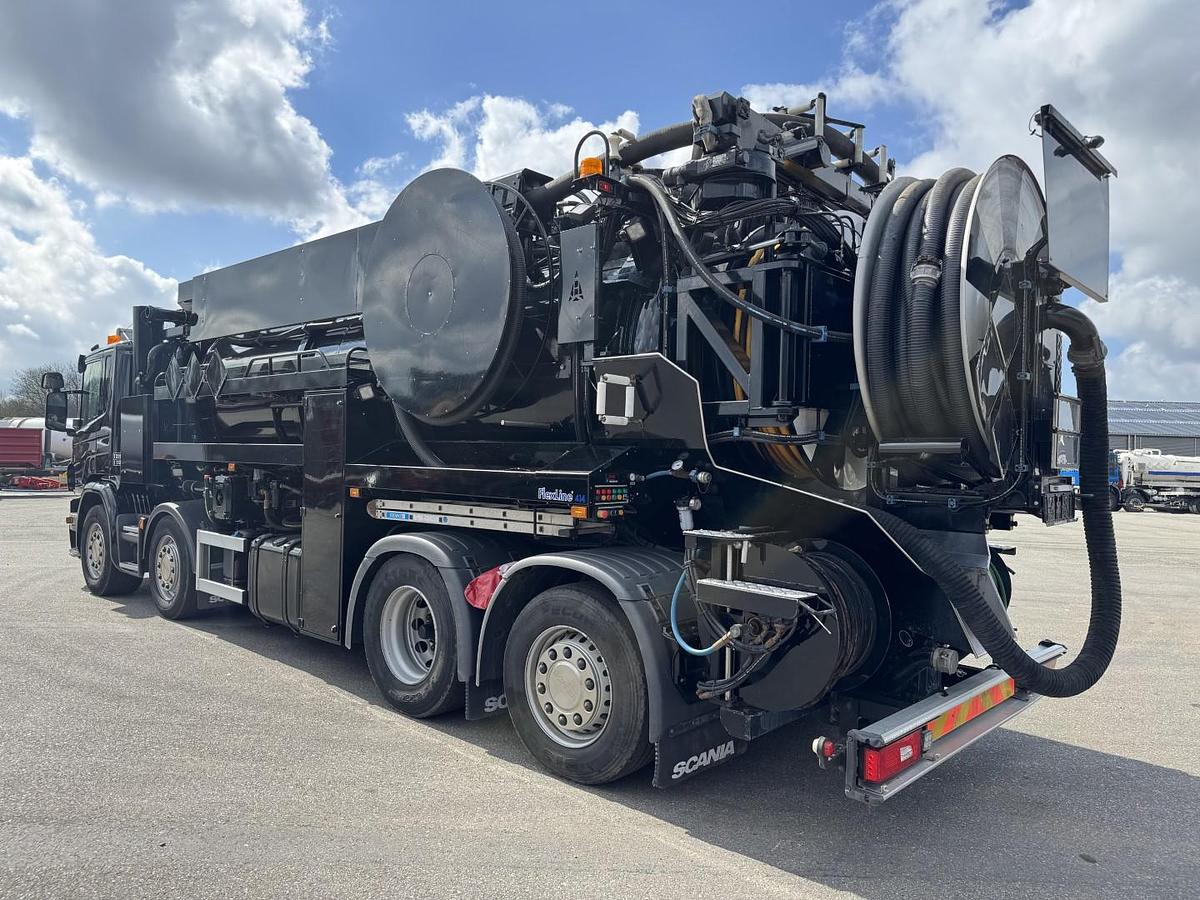 Meget god Scania P450 8x2*6 Hvidtved Larsen FlexLine 414 ADR