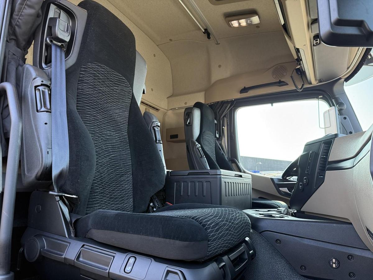 Meget god 2020 Mercedes Actros 1832 4x2 Sideåbning 8,0 m