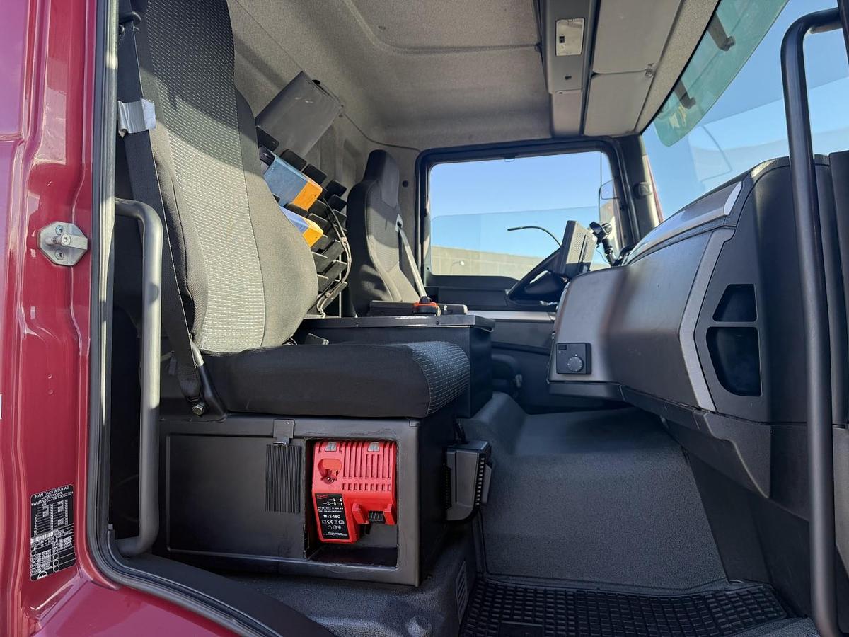 Meget god MAN TGM 14.250 4x2 VM-Tarm 4.000 l. Rustfri stål PED Kombi
