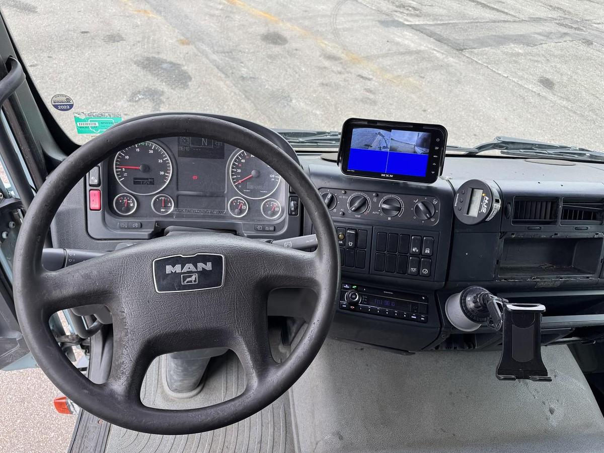 God 2008 MAN TGL 12.240 4x2 Hvidtved Larsen SLP 5.5