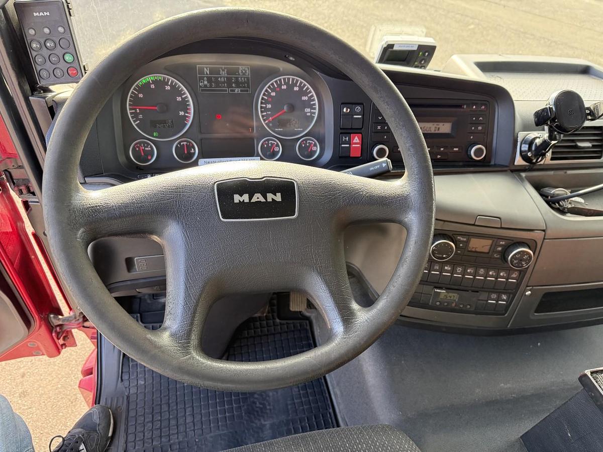 Meget god MAN TGM 14.250 4x2 VM-Tarm 4.000 l. Rustfri stål PED Kombi