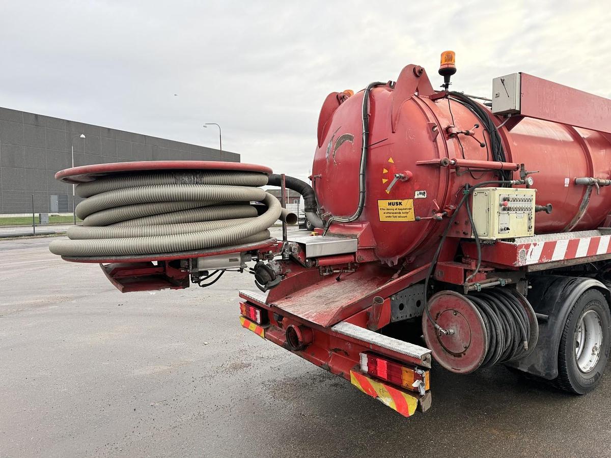 God 2000 Mercedes Atego 1523 4x2 Slamsuger