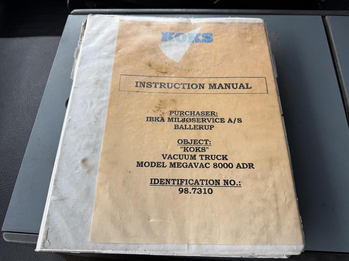 God 1999 Mercedes Actros 4140 8x4 KOKS MEGAVAC 8000 ADR 13.500 l. Rustfri stål